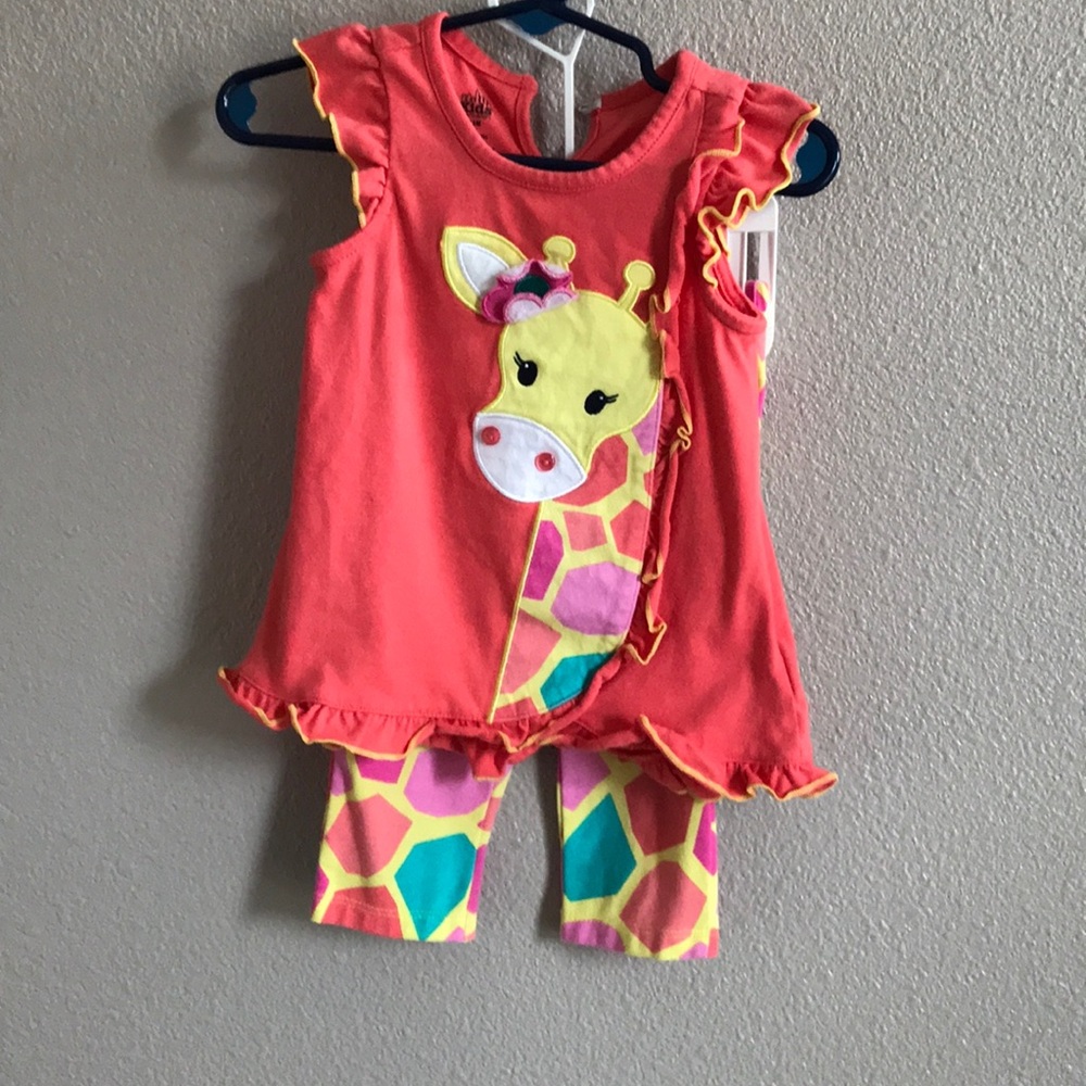 Giraffe Capri set